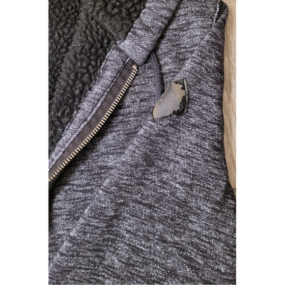 HOLLISTER winter hoodie, coat SZ MEN SM - Picture 2 of 2